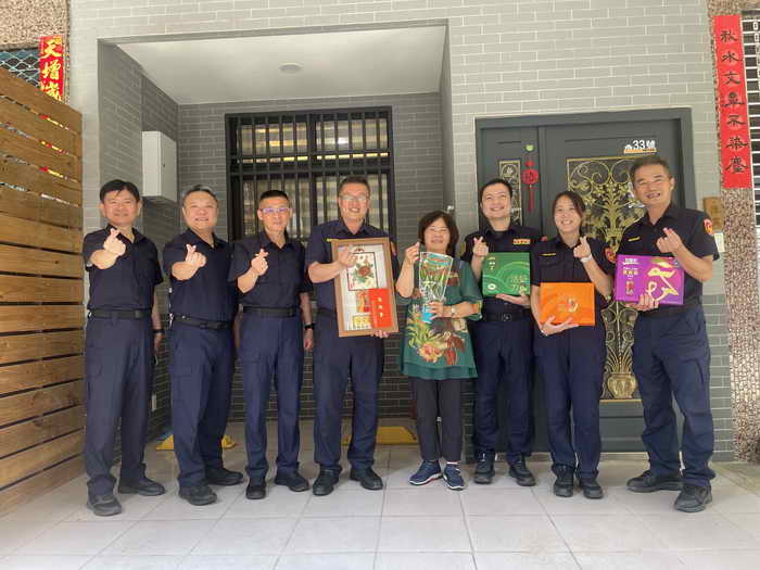 馨馨感恩五月日 雲林縣警察局祝福警察模範母親